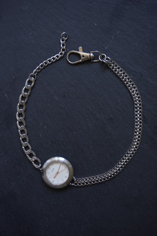 LA HORA chain II