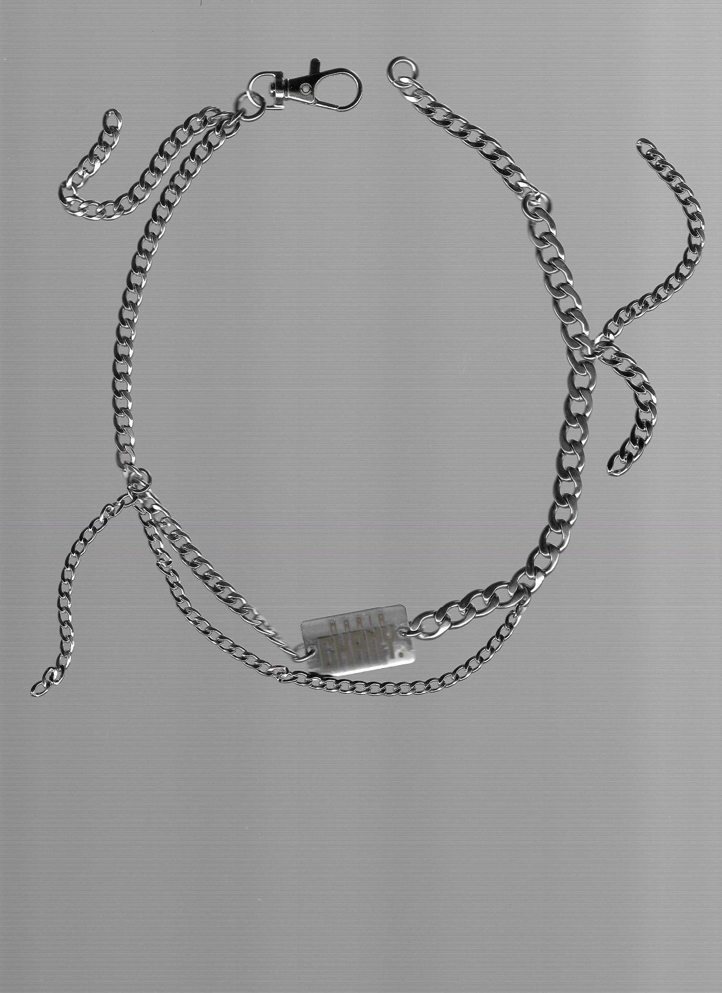 distorted CHANY necklace