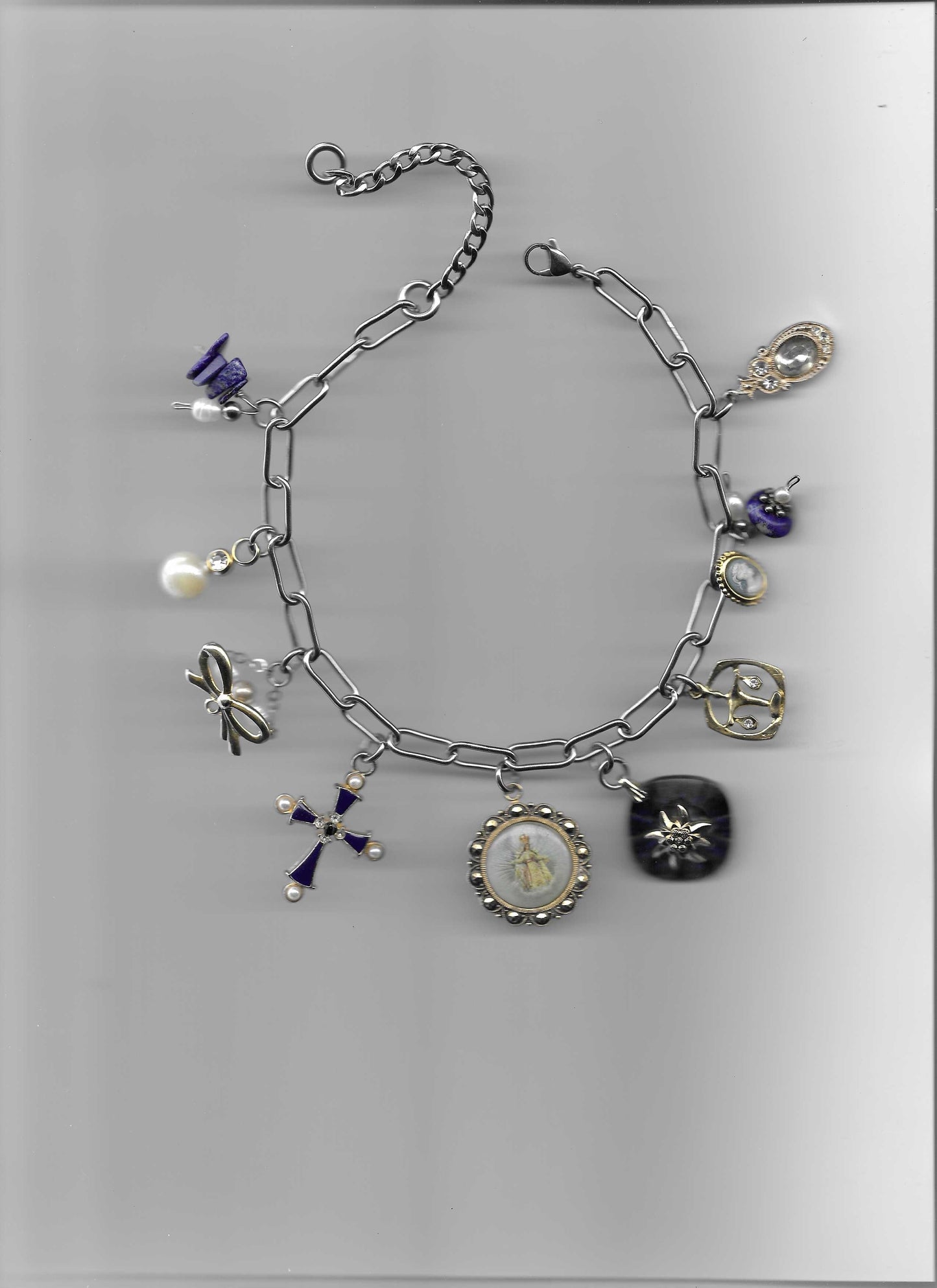 AZUL charms necklace