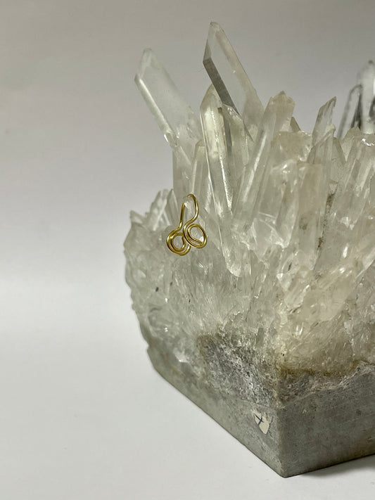 gold septum nose cuff