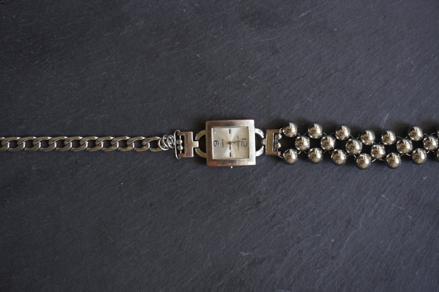 LA HORA beaded necklace II