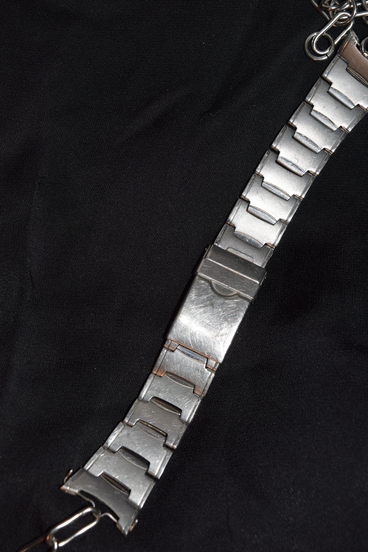 watchband choker