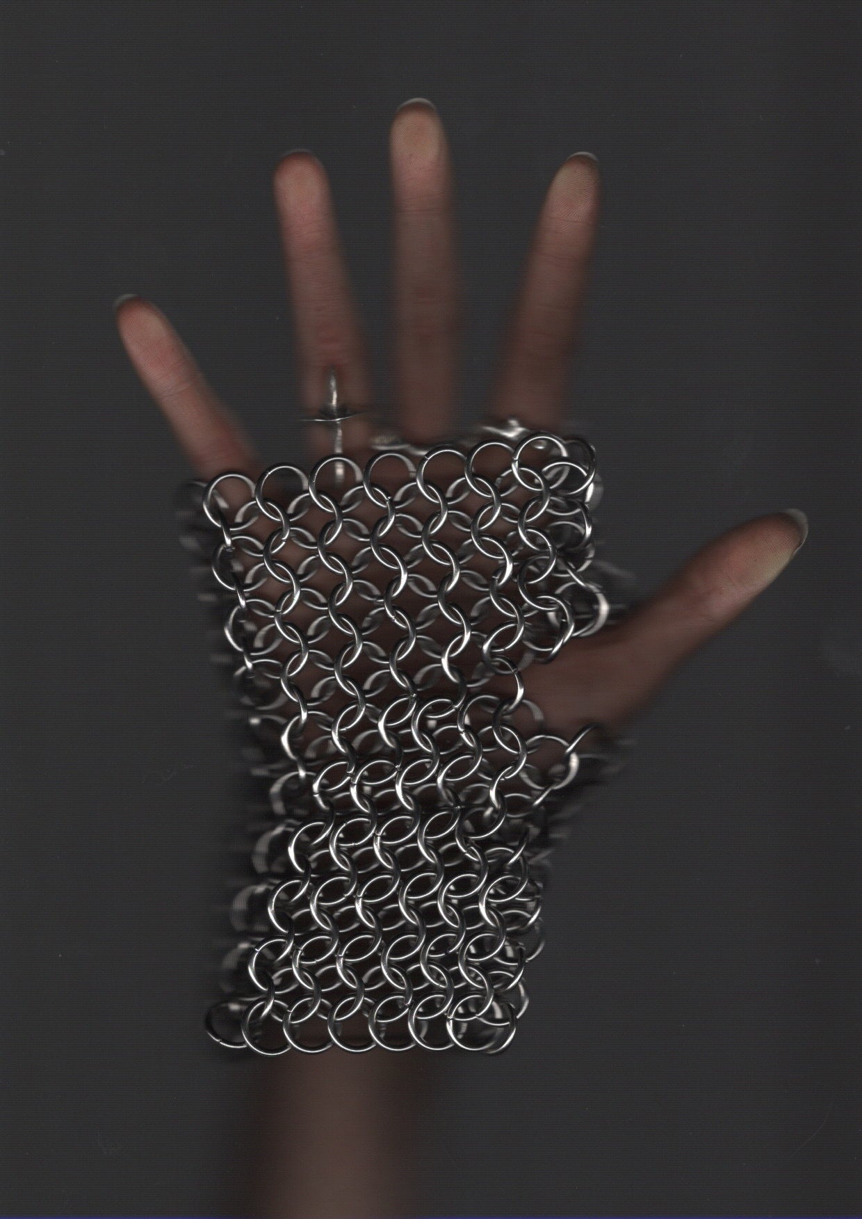 chainmail glove