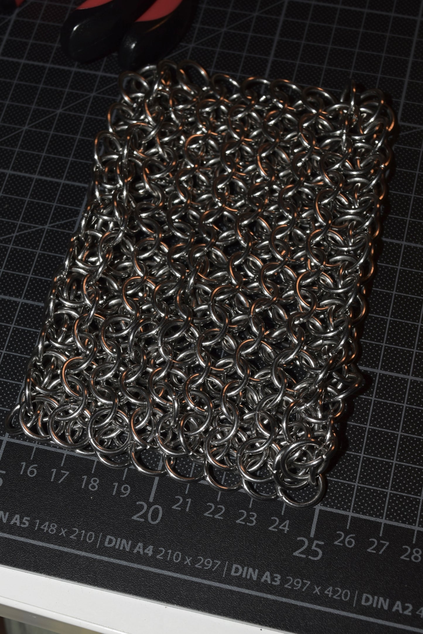 chainmail glove