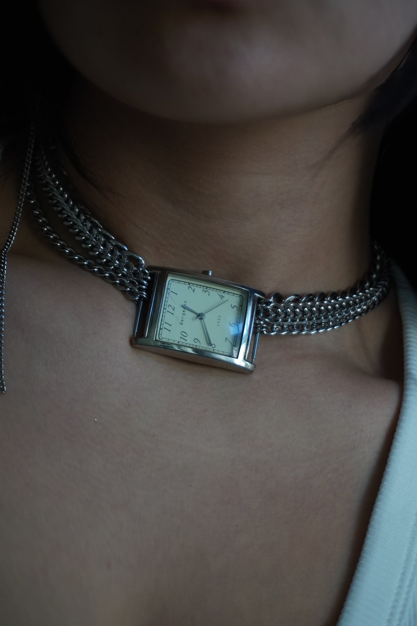 LA HORA necklace VII