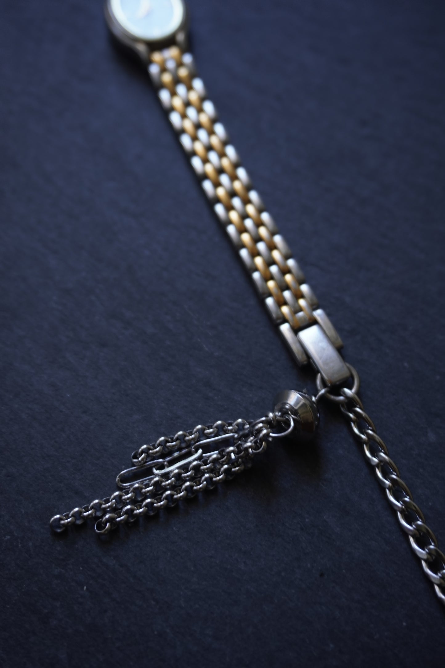 LA HORA necklace IX