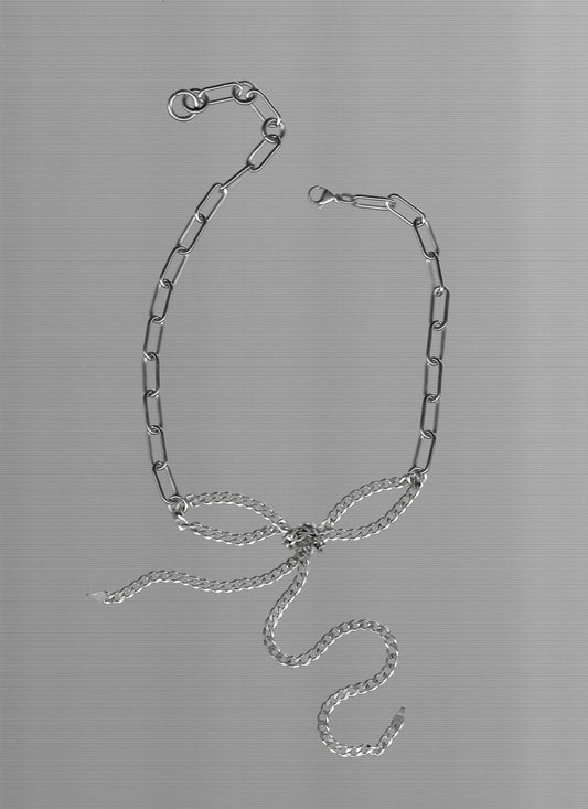 chain bow necklace