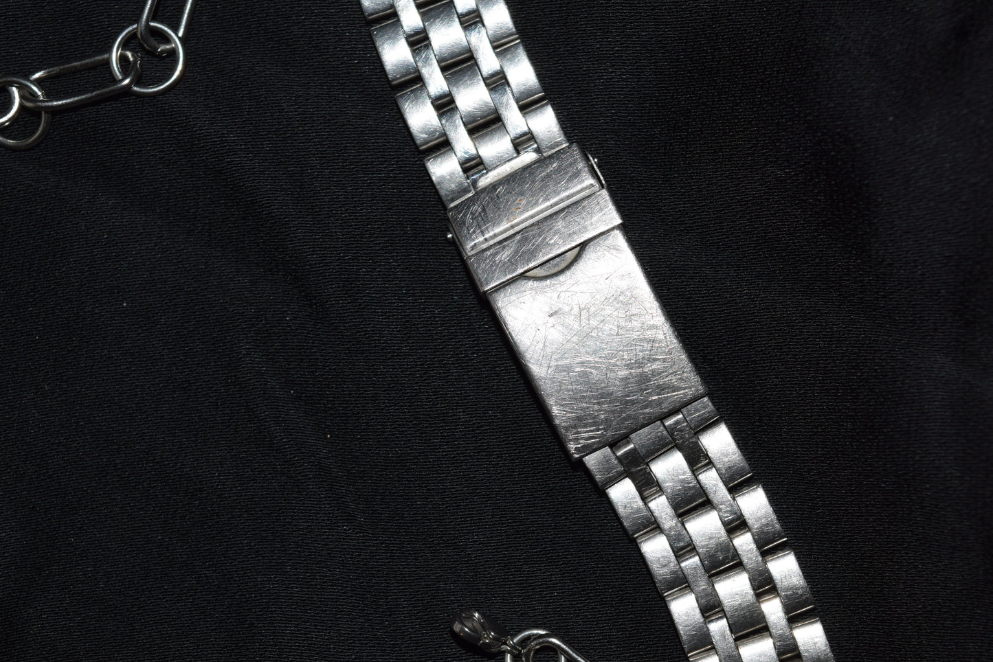 watchband choker III