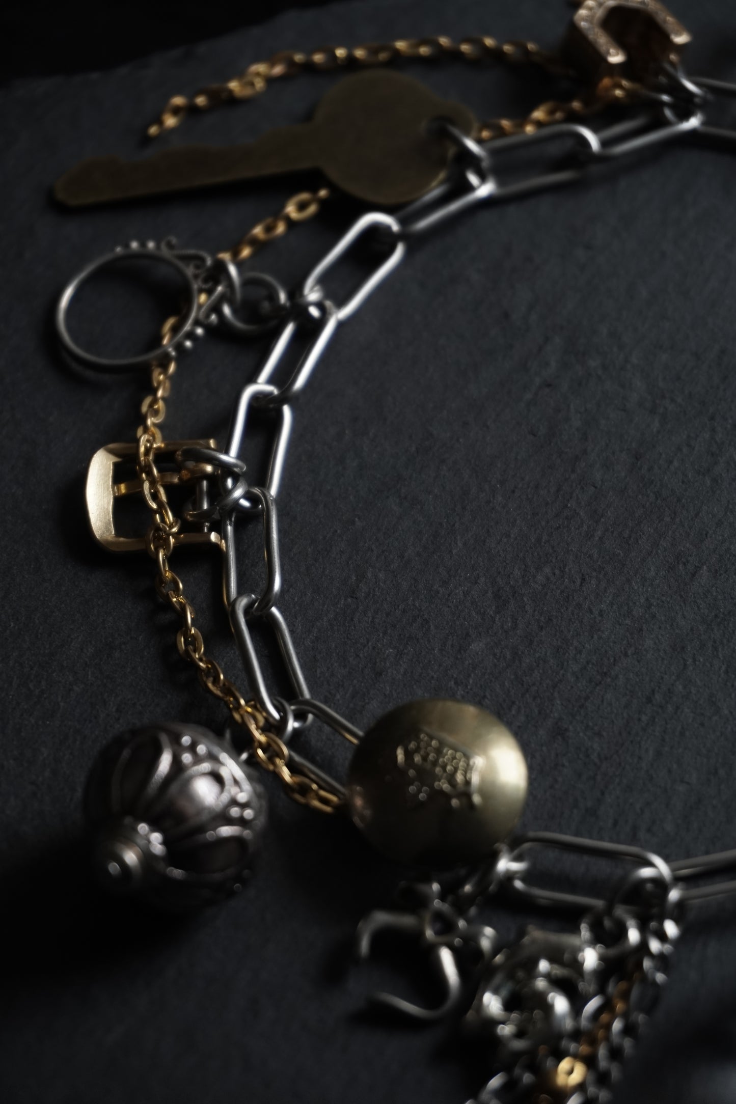 LLAVE charms necklace