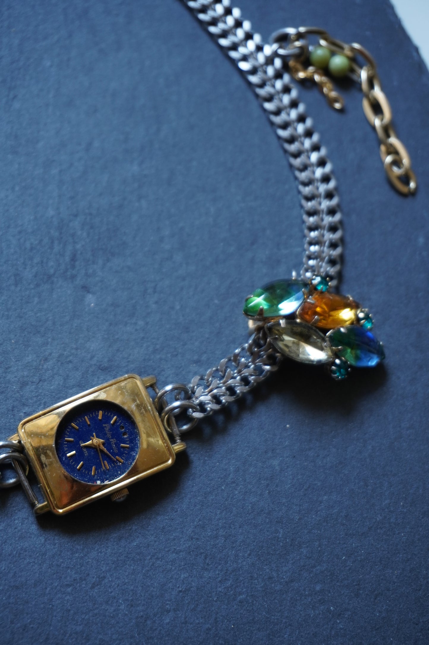 COLGANTES necklace