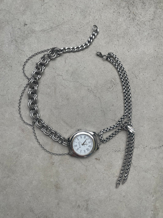the silver time necklace