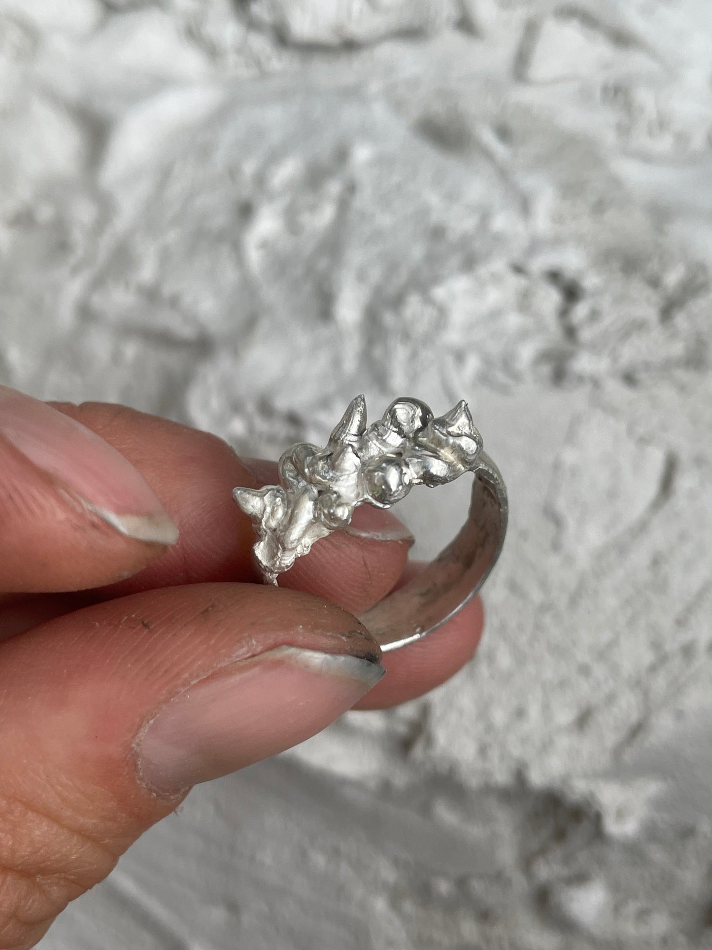 thorns silver ring