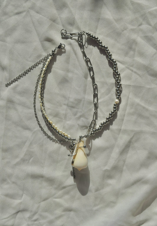 pierced seashell necklace