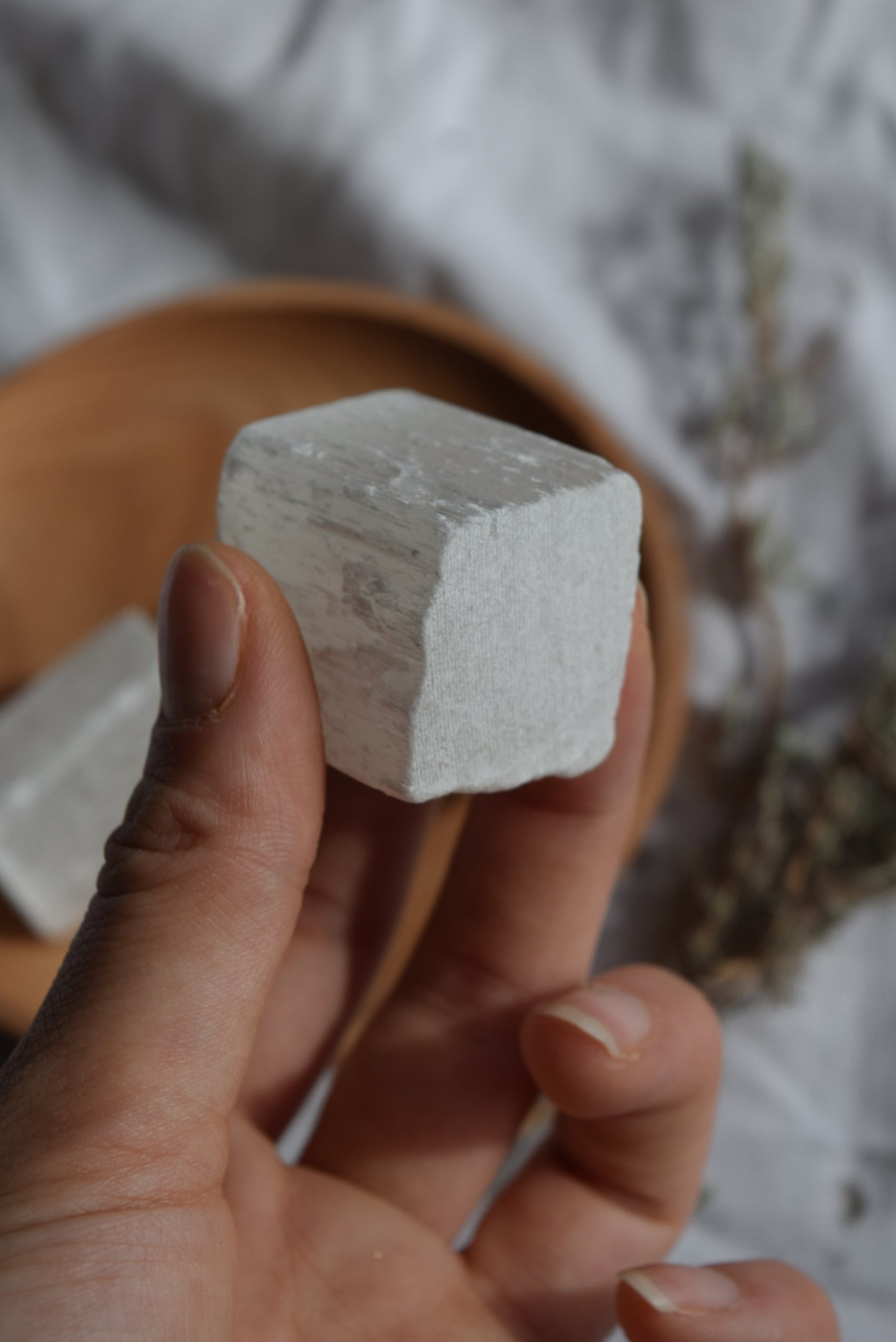 selenite cube